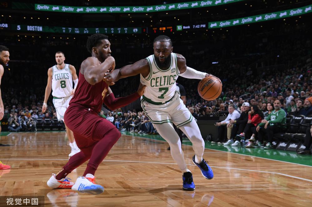 他不仅是一 他不仅是一